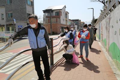 코로나19 극복 클린양양 캠페인 방역활동 - 한국자유총연맹 양양군지회