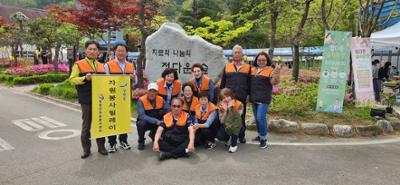 양양군자원봉사센터 - 정다운숲속마켓 지원 봉사활동